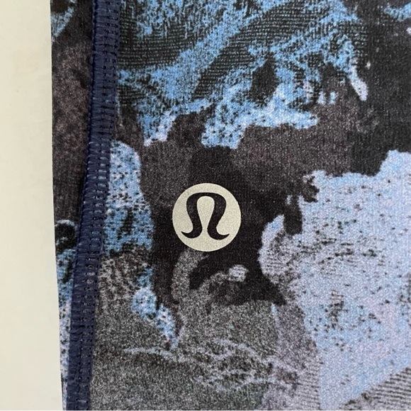Lululemon Speed Up Tight Full On Luxtreme Screen Camo Multi Leggings - Picture 4 of 8